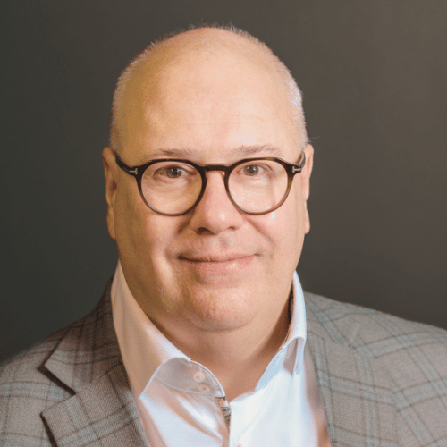 Simon-Bullock-Web-CFO